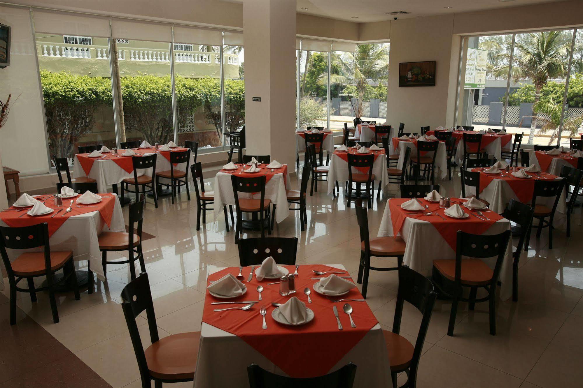 Balaju Hotel & Suites Veracruz Exterior foto